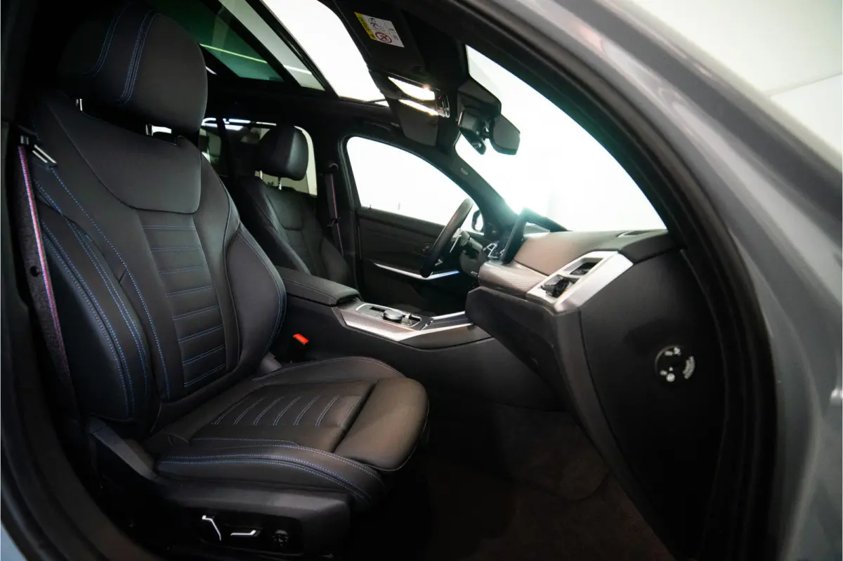 330e xDrive M Sport Pro Edition 292PK | Brooklyn | Pano | Sfeer | Harman/Kardon | HUD | VOL! Fabrieksgarantie