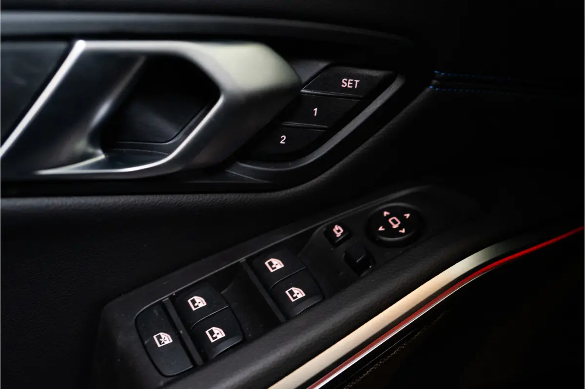 330e xDrive M Sport Pro Edition 292PK | Brooklyn | Pano | Sfeer | Harman/Kardon | HUD | VOL! Fabrieksgarantie