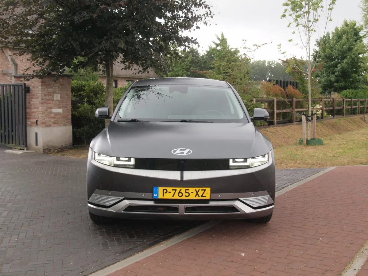 Lounge 73kWh | Zware accu pakket | Camera | Warmtepomp | NL-Auto |