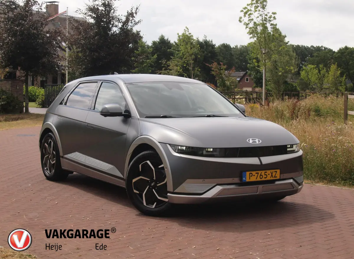 Lounge 73kWh | Zware accu pakket | Camera | Warmtepomp | NL-Auto |