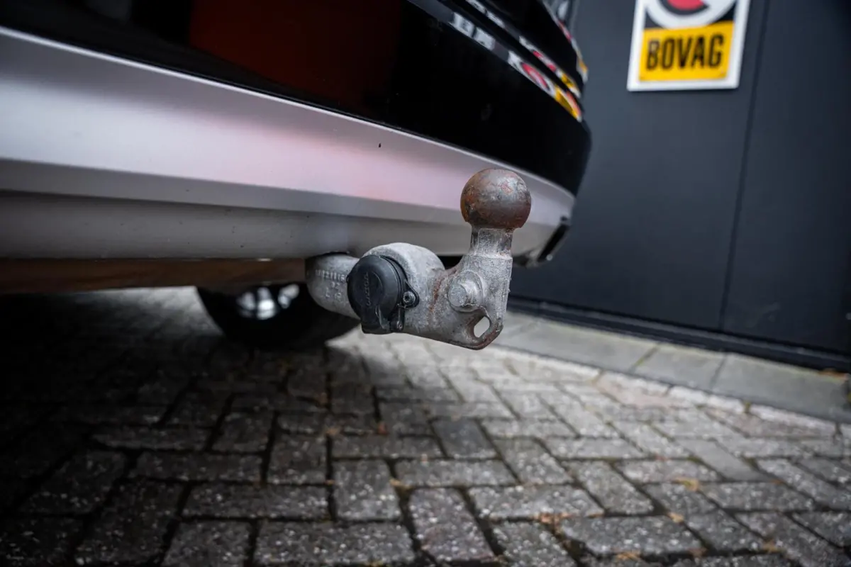 2.0 T8 Twin Engine AWD Inscription*VOL!!*LUCHT*B&W*PANO*