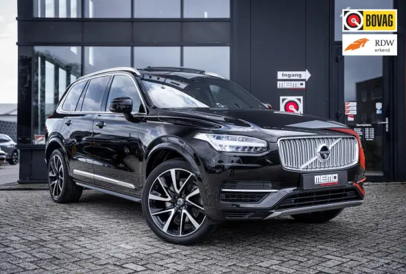 2.0 T8 Twin Engine AWD Inscription*VOL!!*LUCHT*B&W*PANO*