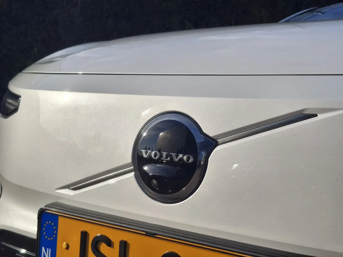 Single Motor Ext. R. Ultra Launch Edition 92 kWh | Bowers & Wilkins | Luchtvering | 360 Camera | Panoramadak |