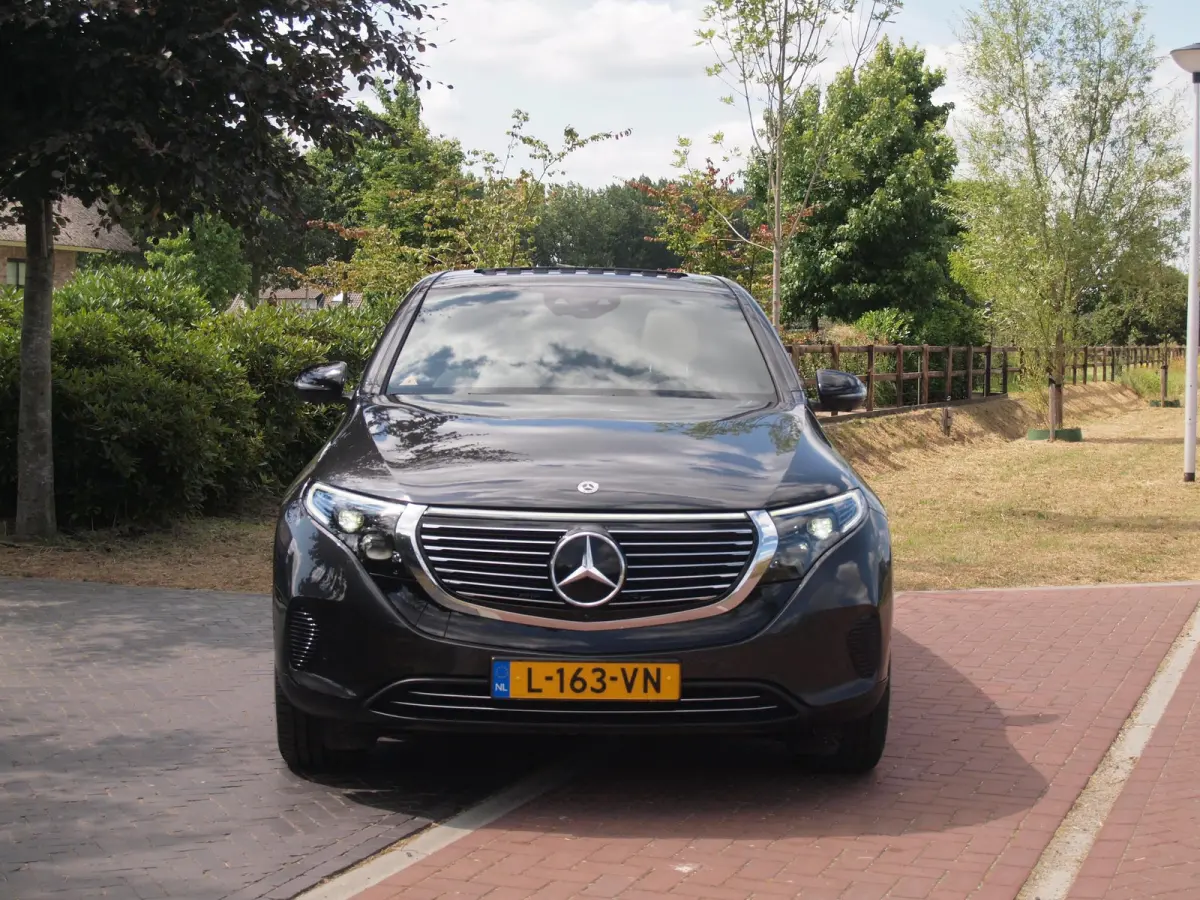 400 4MATIC Business Solution Luxury 80 kWh | Schuifdak | Premium Plus-pakket | Apple Carplay | 360* Camera |