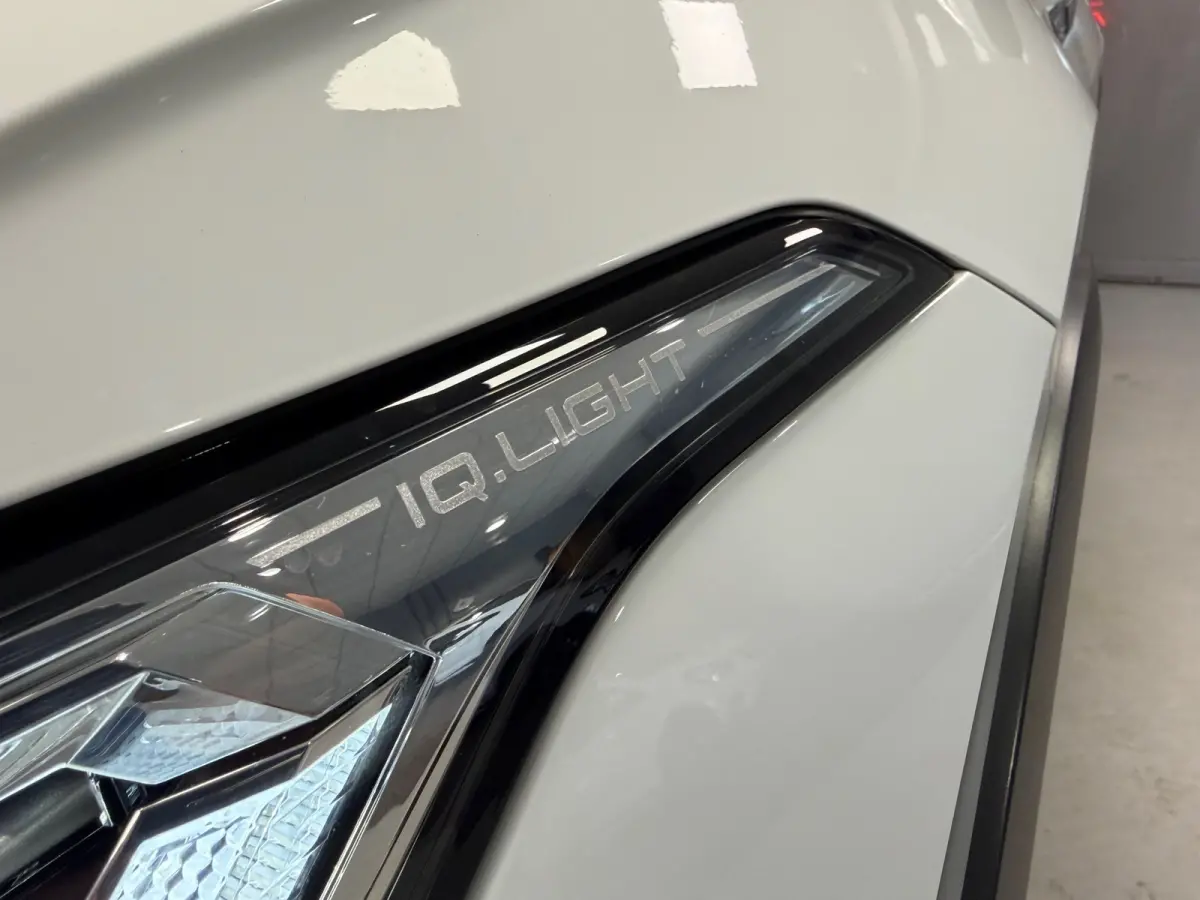 1.5 TSI R-Line Business+ | MATRIX | 20"LMV | CAMERA |