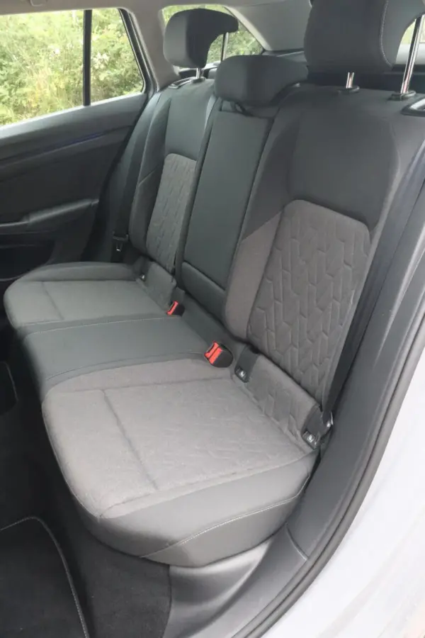 1.5 eTSI Facelift Garantie 07-2029