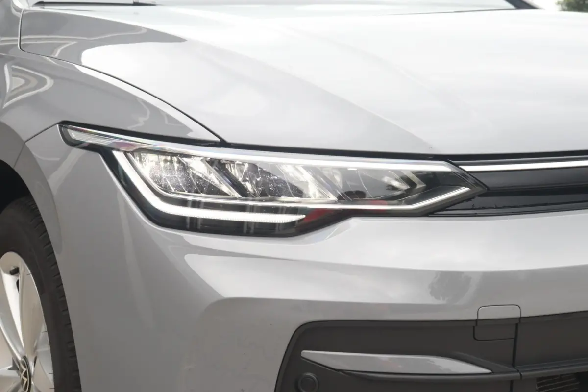 1.5 eTSI Facelift Garantie 07-2029