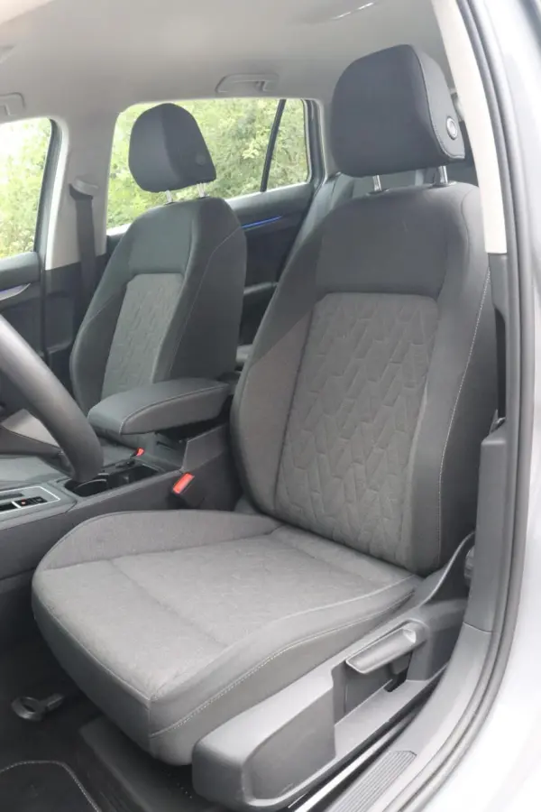 1.5 eTSI Facelift Garantie 07-2029