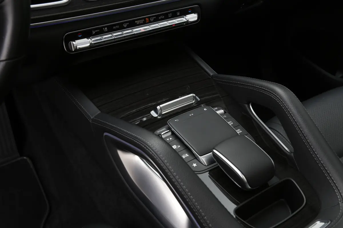 350 e Plug in hybride 4MATIC AMG*Perfect MB Onderh.*Pano/Night/Energizing Comfort&Coach/Treeplanken/360/MultiBeam LED/Burmester/Apple Carplay-Android/Sfeer/Rijstrook/20 inchLM*