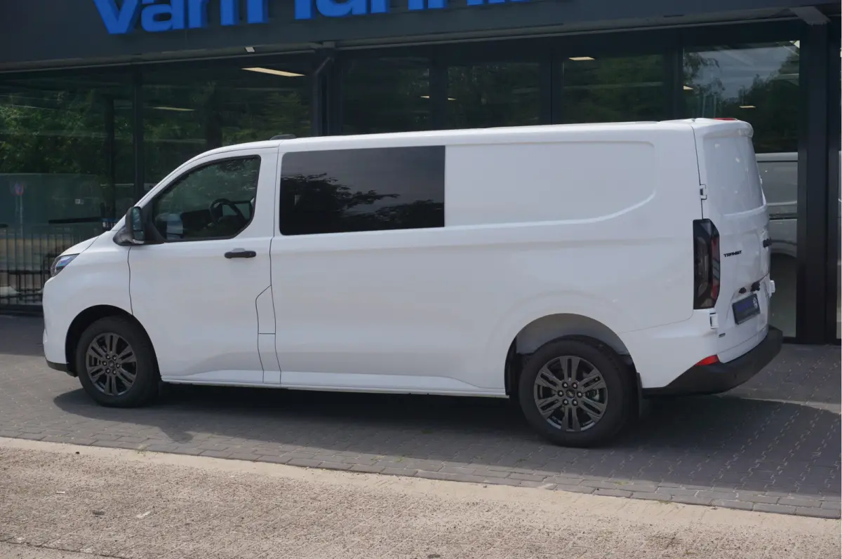 320L 2.5 PHEV Hybride 233PK Dubbel Cabine PRIJS INCL. BPM !! 13" Navi, Adap. Cruise, Camera 17" LM!! NR. HYB025