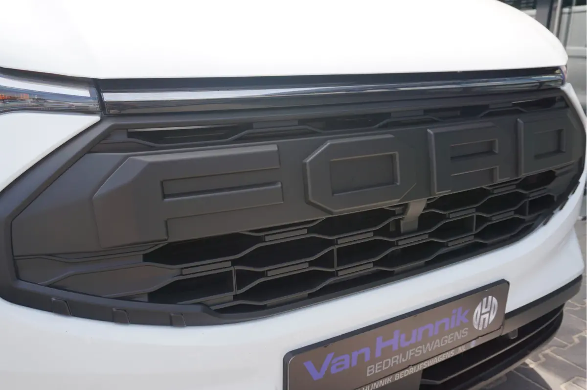 320L 2.5 PHEV Hybride 233PK Dubbel Cabine PRIJS INCL. BPM !! 13" Navi, Adap. Cruise, Camera 17" LM!! NR. HYB025