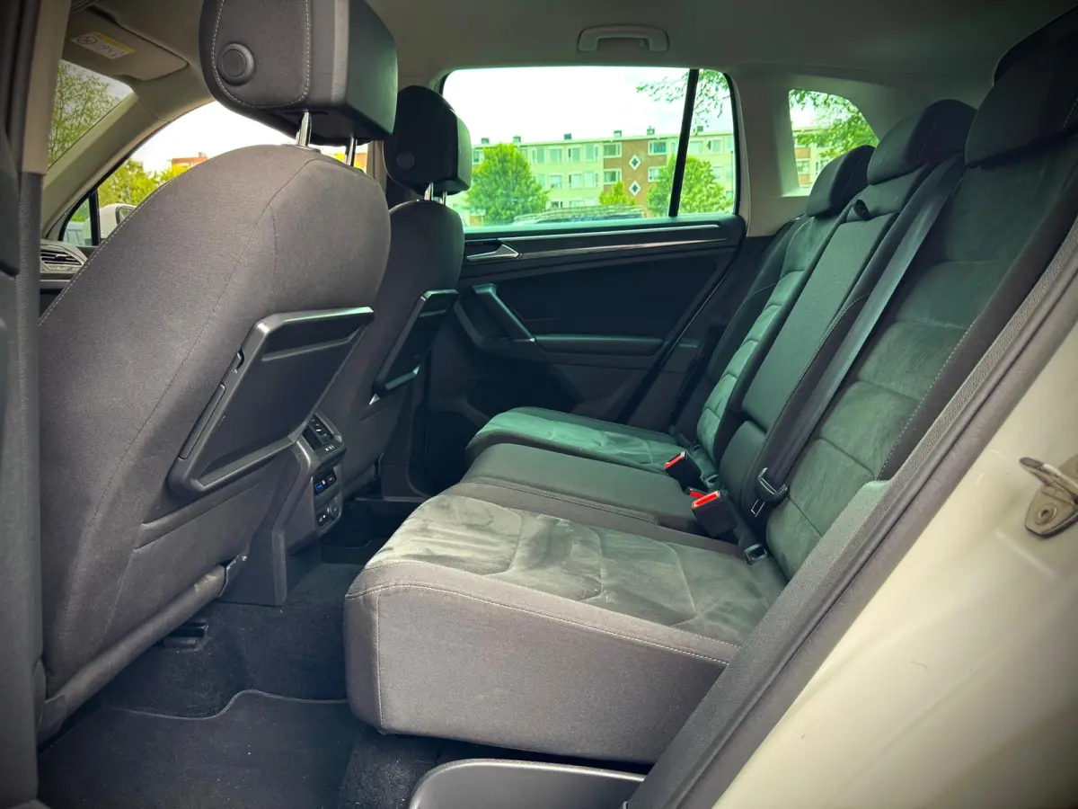 2.0 TSI R-LINE | VIRTUAL | LED | ACC | CAMERA |