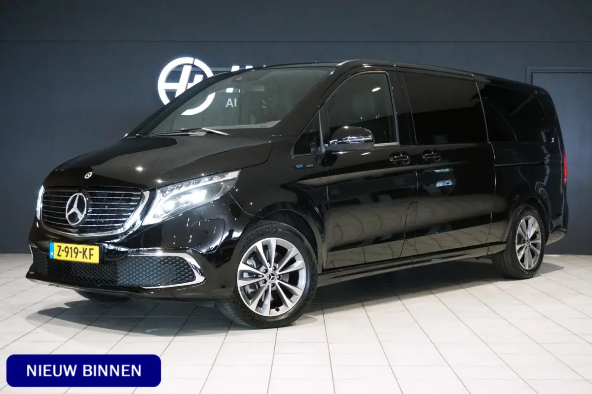 300 L3 90 kWh 6-pers lounge + LUCHTVERING / BURMESTER / 360 CAMERA / ELEK. SCHUIFDEUREN