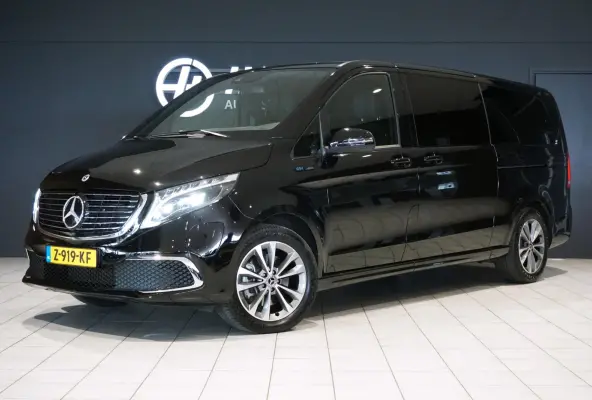 300 L3 90 kWh 6-pers lounge + LUCHTVERING / BURMESTER / 360 CAMERA / ELEK. SCHUIFDEUREN