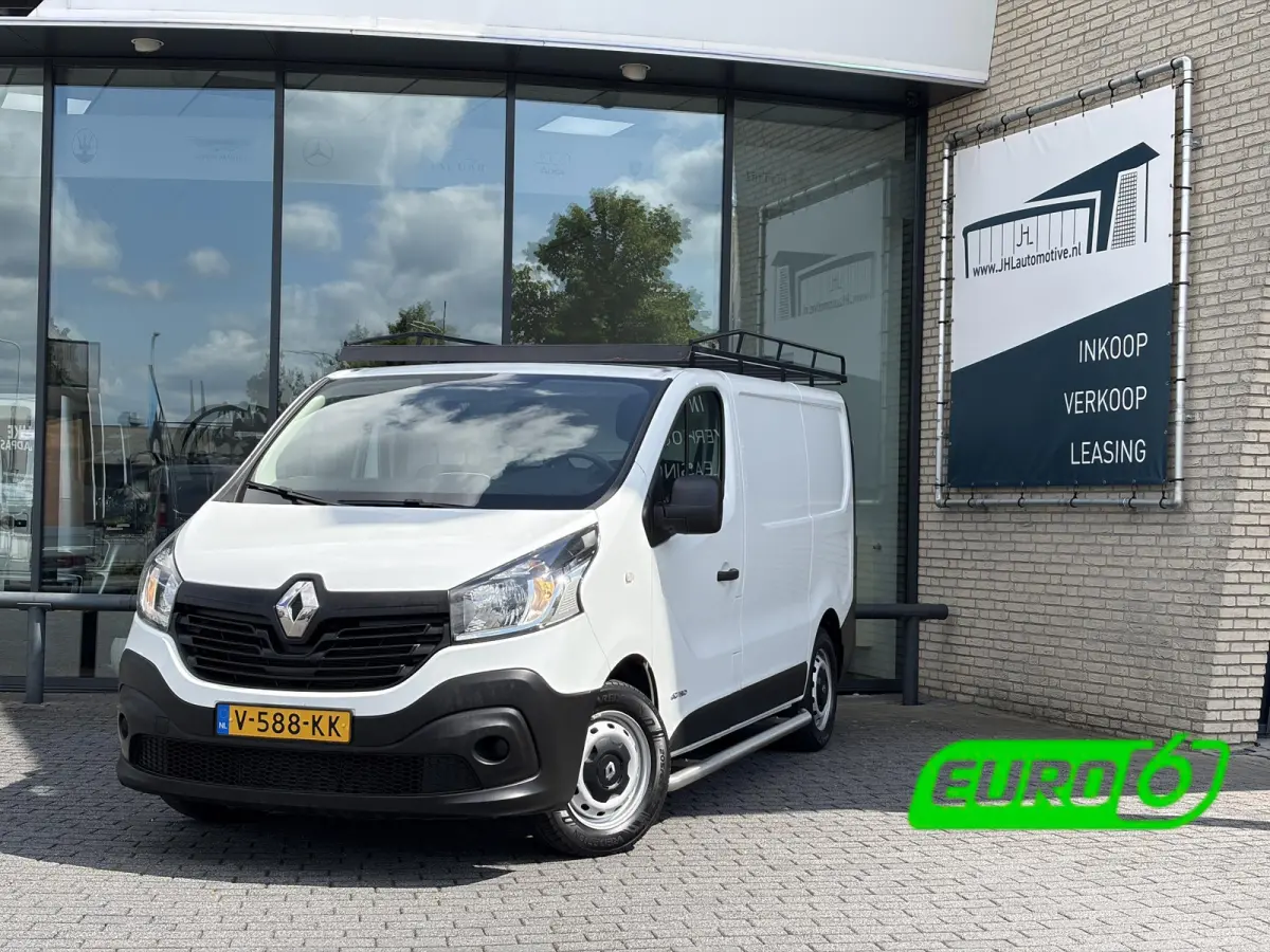1.6 dCi T27 L1H1*A/C*CRUISE*HAAK*3-P*NAVI*TEL*PDC*