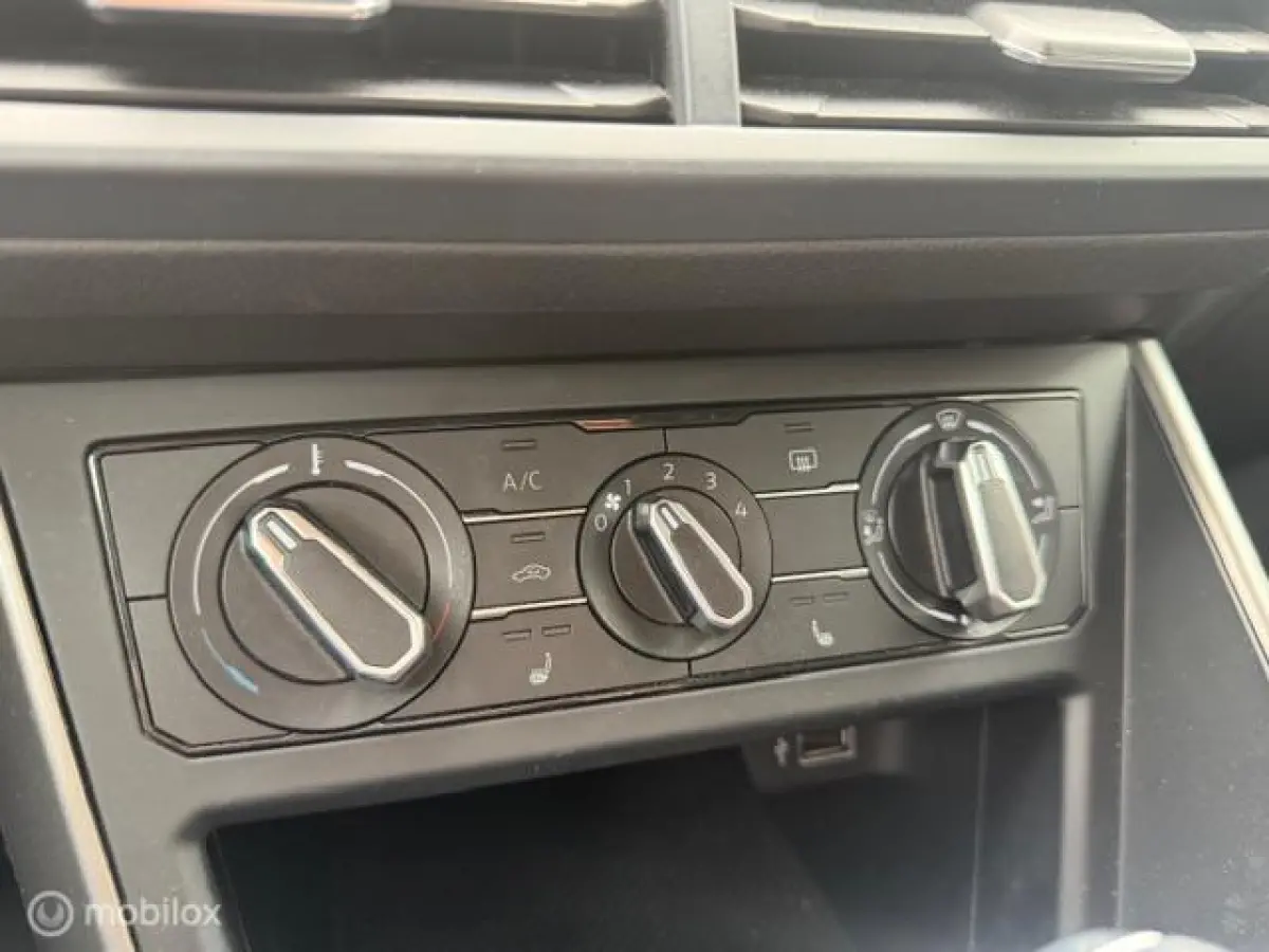 1.0 TSI Carplay|PDC|LIM|NAV|R-Line|Camera