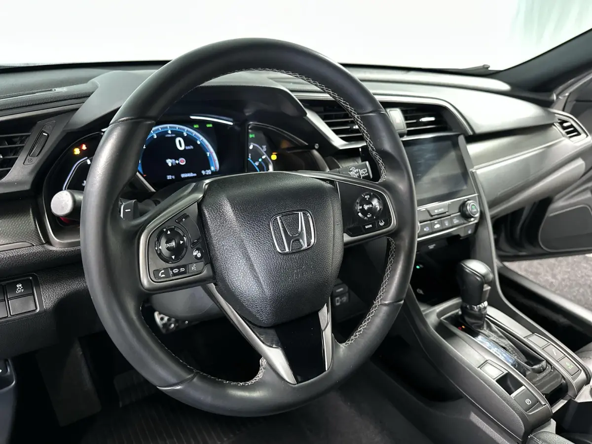 1.5 i-VTEC Prestige Automaat | Leder | Trekhaak | Schuifdak