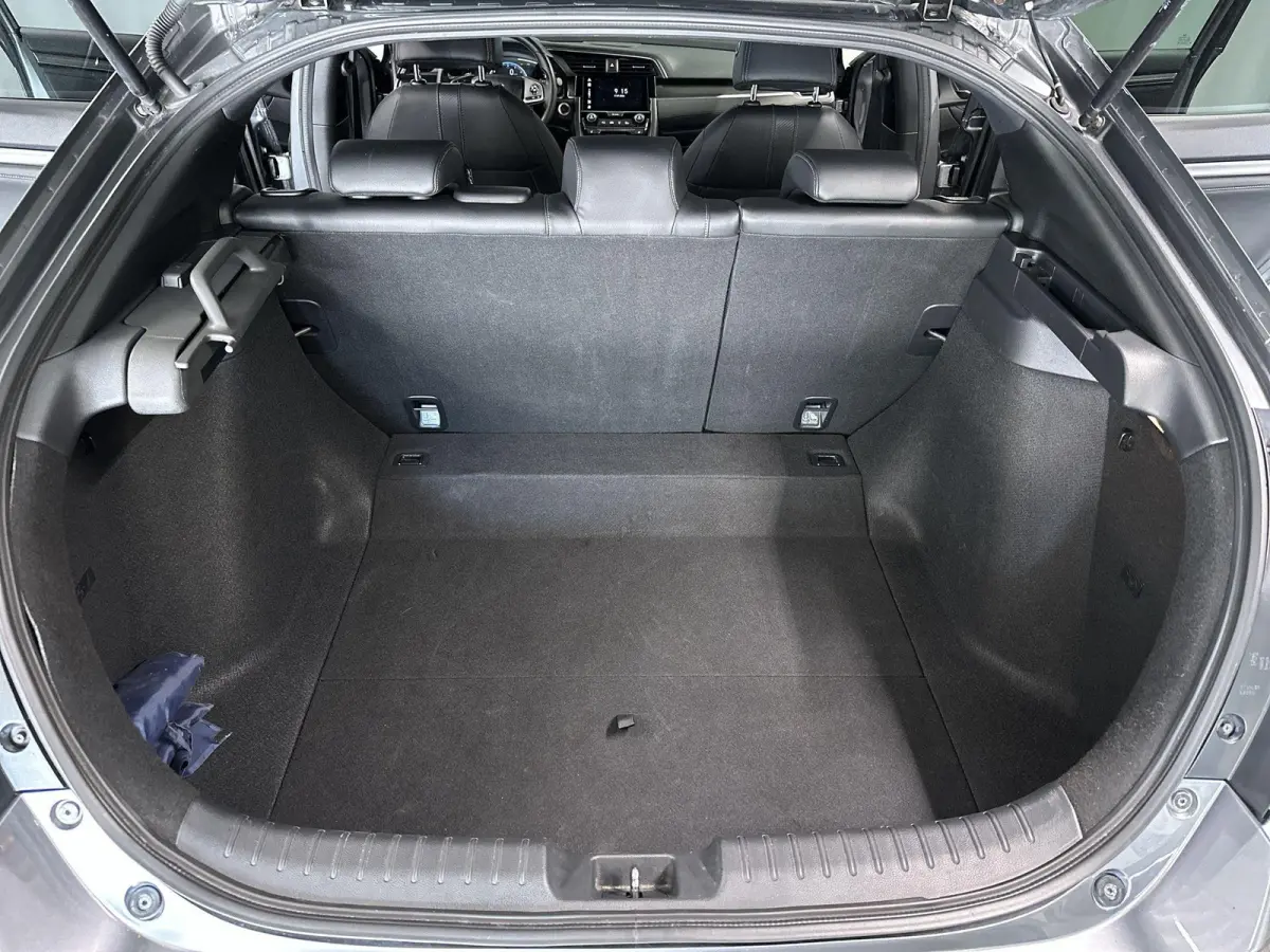 1.5 i-VTEC Prestige Automaat | Leder | Trekhaak | Schuifdak