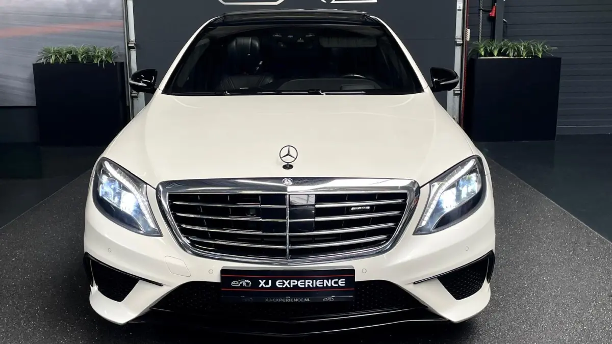 AMG 63 4Matic Lang 585 PK PANO Keram Burm H-End Carbon Night Vis