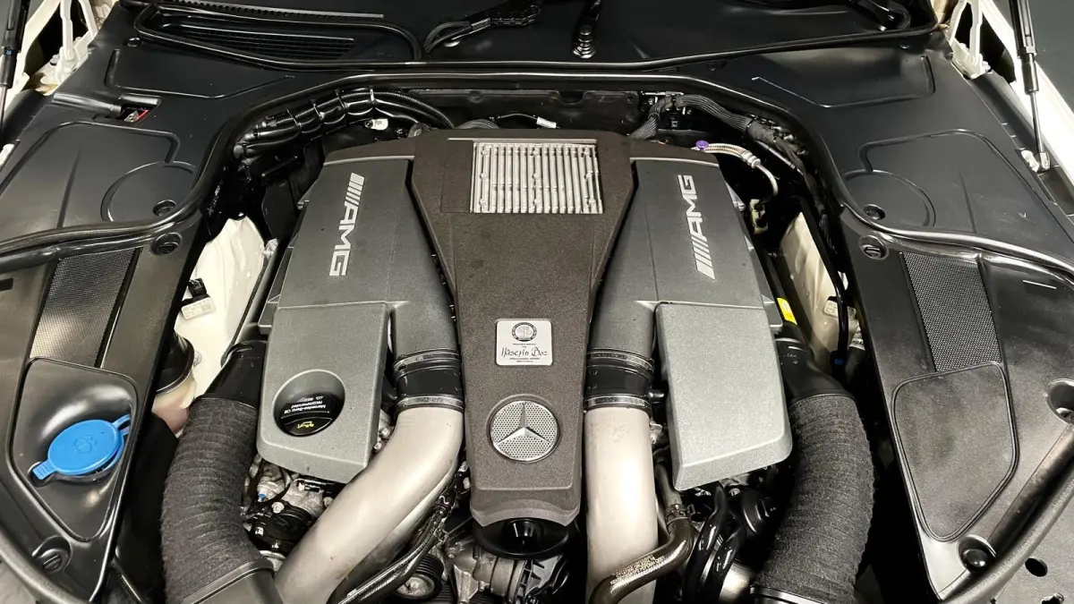 AMG 63 4Matic Lang 585 PK PANO Keram Burm H-End Carbon Night Vis