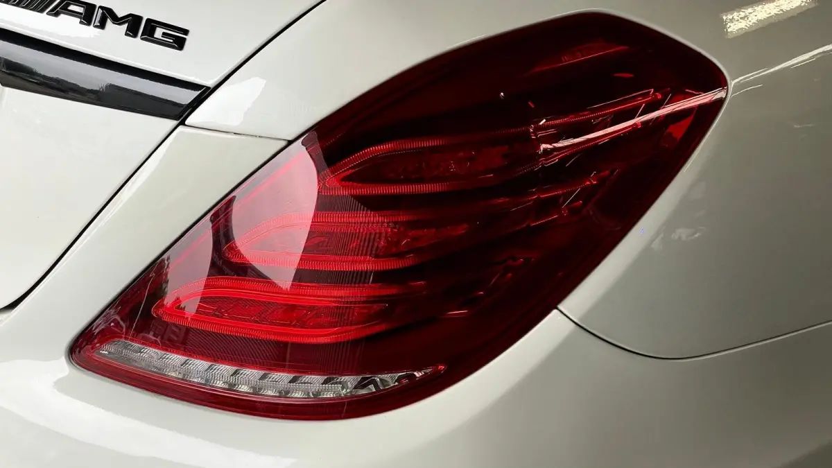 AMG 63 4Matic Lang 585 PK PANO Keram Burm H-End Carbon Night Vis