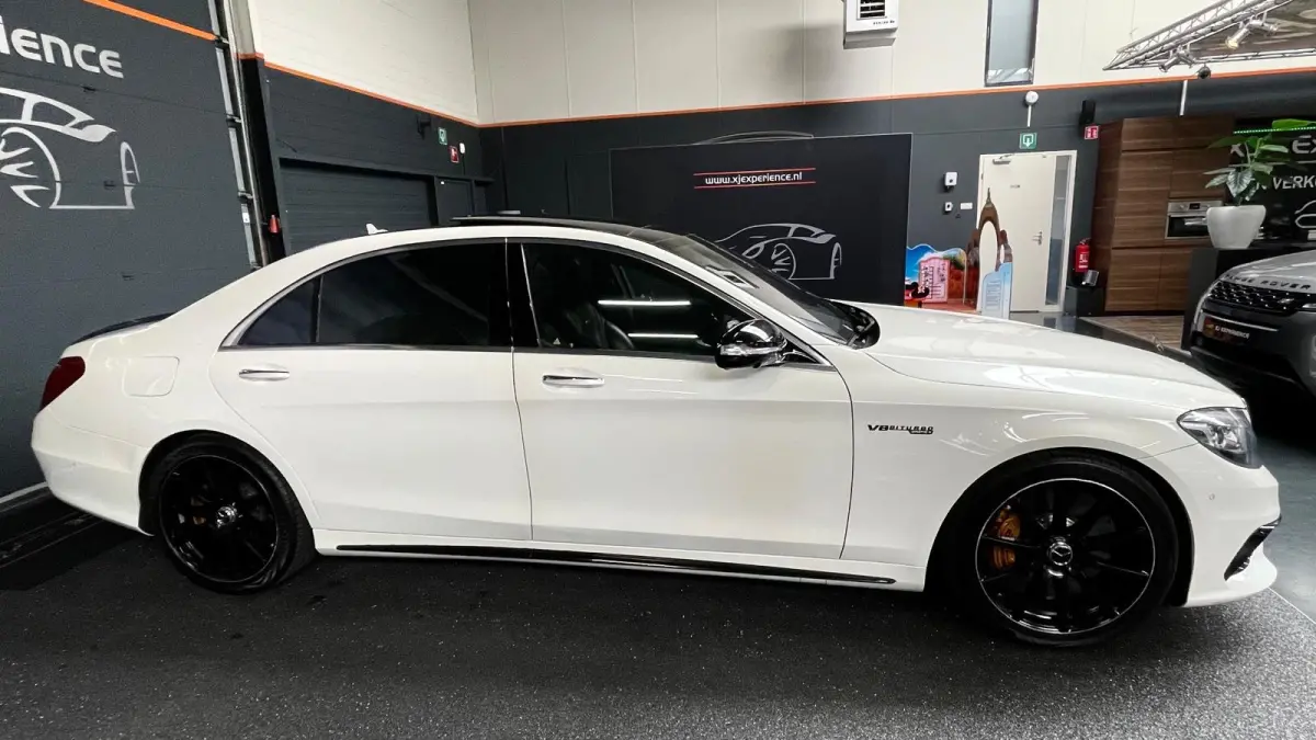 AMG 63 4Matic Lang 585 PK PANO Keram Burm H-End Carbon Night Vis
