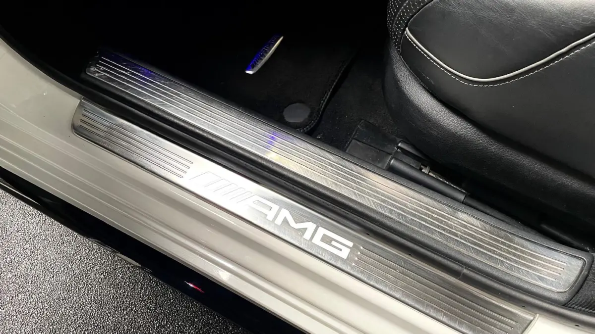 AMG 63 4Matic Lang 585 PK PANO Keram Burm H-End Carbon Night Vis