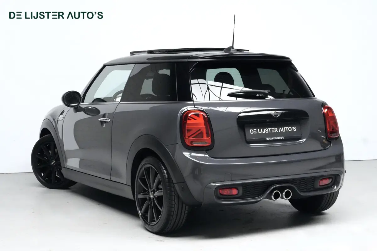 Mini 2.0 S Chili Automaat 192 PK | Pano-dak | CarPlay | Cruise | Leder + Verwarmd | Camera | Pdc | Led | Harman/Kardon |