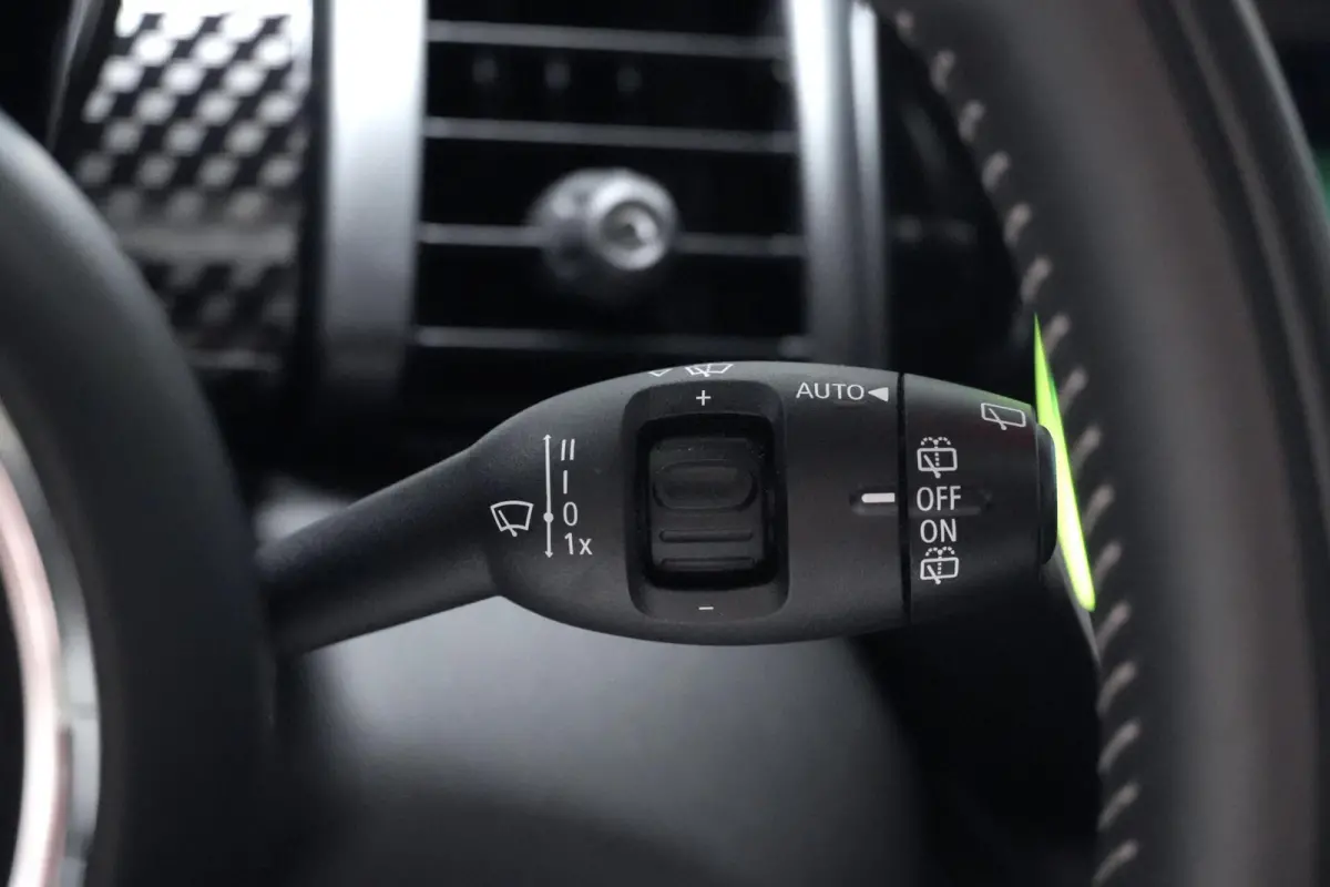 Mini 2.0 S Chili Automaat 192 PK | Pano-dak | CarPlay | Cruise | Leder + Verwarmd | Camera | Pdc | Led | Harman/Kardon |