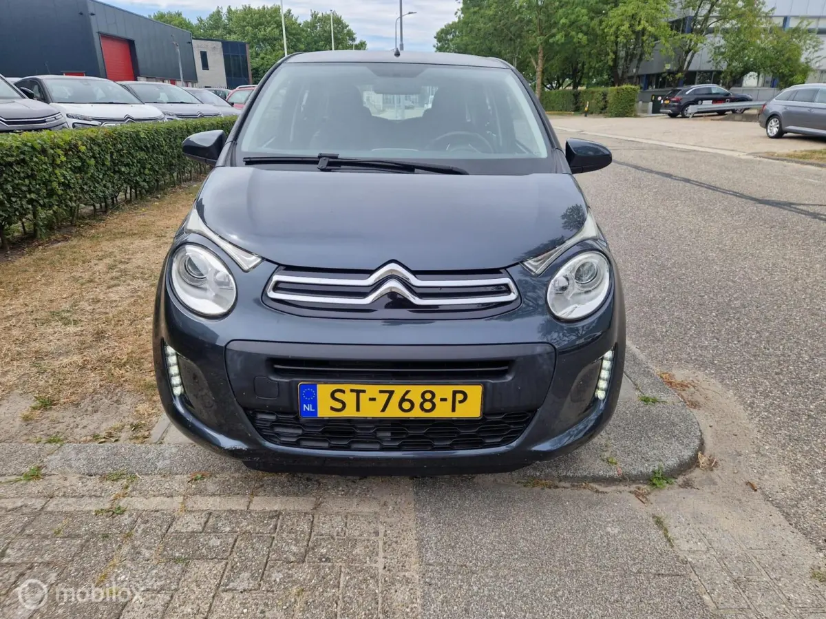 1.0 e-VTi Feel NAP 56.000 km