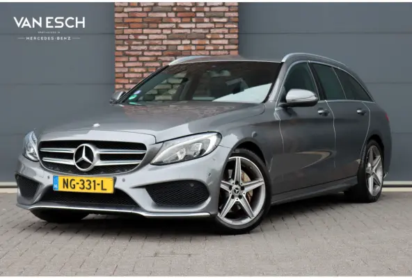180 AMG Sport Edition | Dealer onderhouden | Zonnerollo's | Navigatie | Stoelverwarming | Leder | Cruise Control |