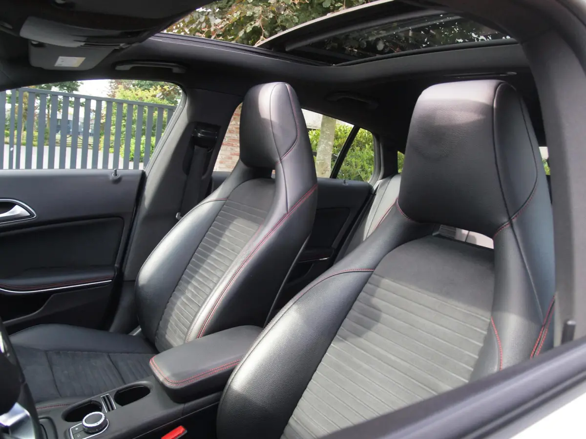 180 Ambition | AMG-Pakket | Panoramadak | Parkeersensoren | Sportstoelen | Cruise Control |