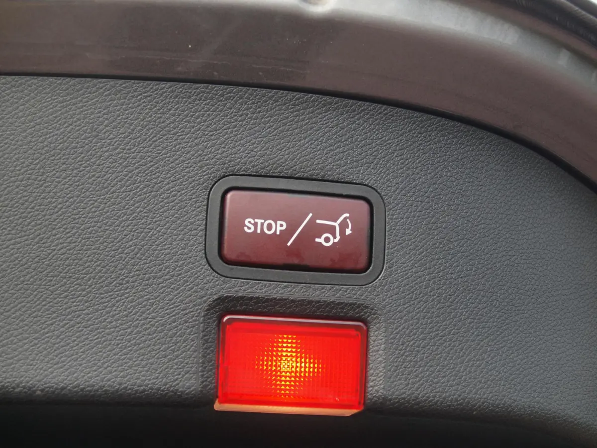 180 Ambition | AMG-Pakket | Panoramadak | Parkeersensoren | Sportstoelen | Cruise Control |