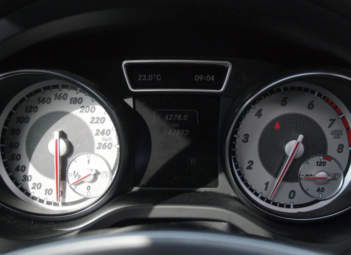 180 Ambition | AMG-Pakket | Panoramadak | Parkeersensoren | Sportstoelen | Cruise Control |