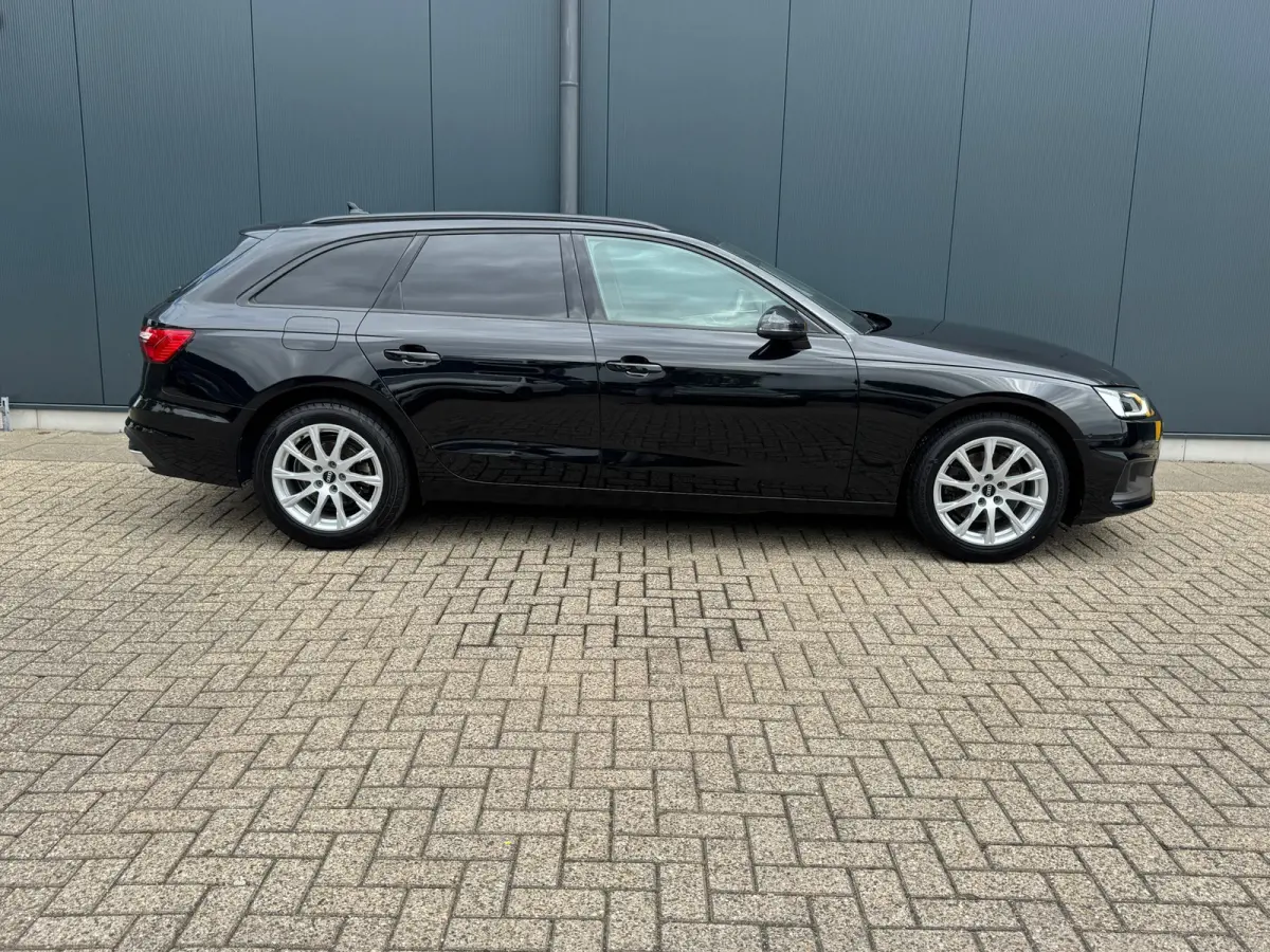 35 TFSI * Stoelverwarming * Parkeersensoren * Navigatie *