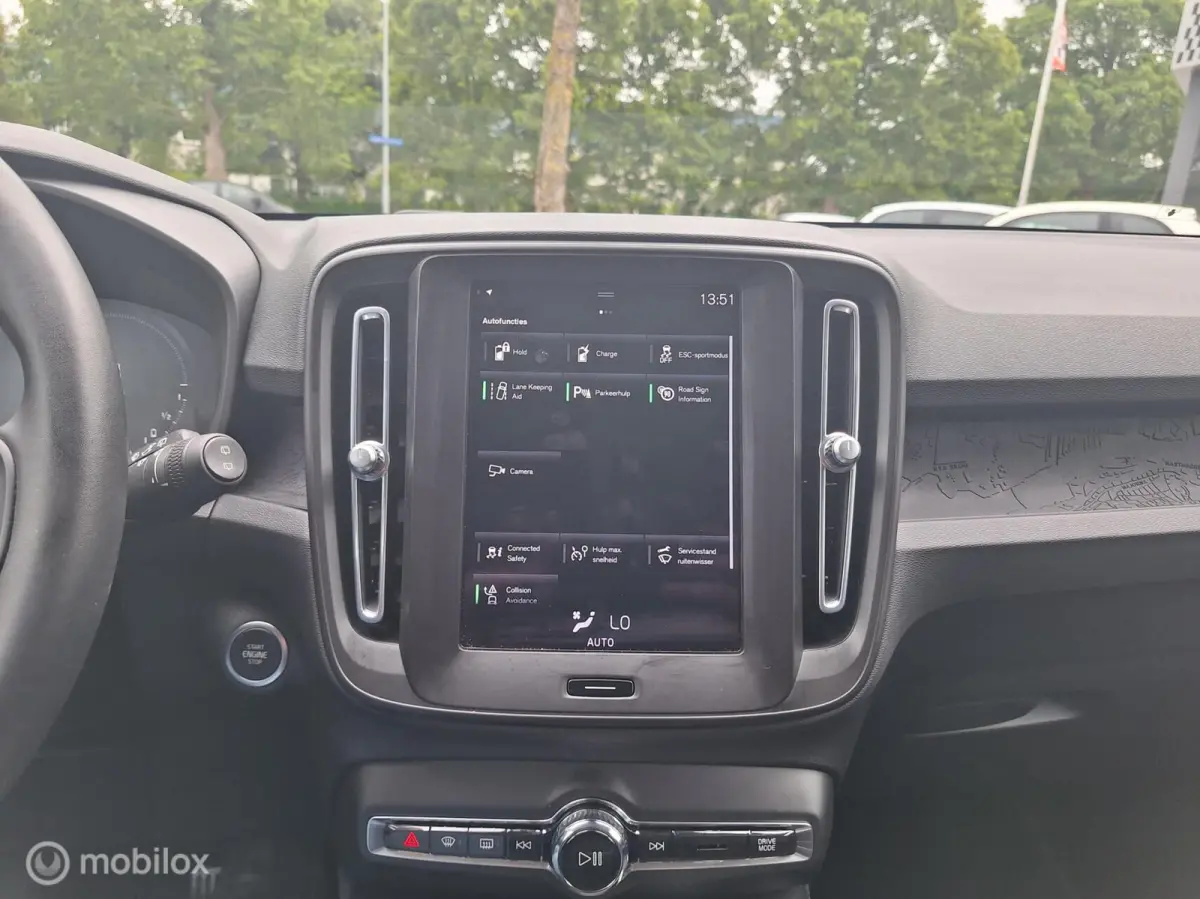 1.5 T4 PLUG-IN HYBRID ESSENTIAL BRIGHT • TREKHAAK •