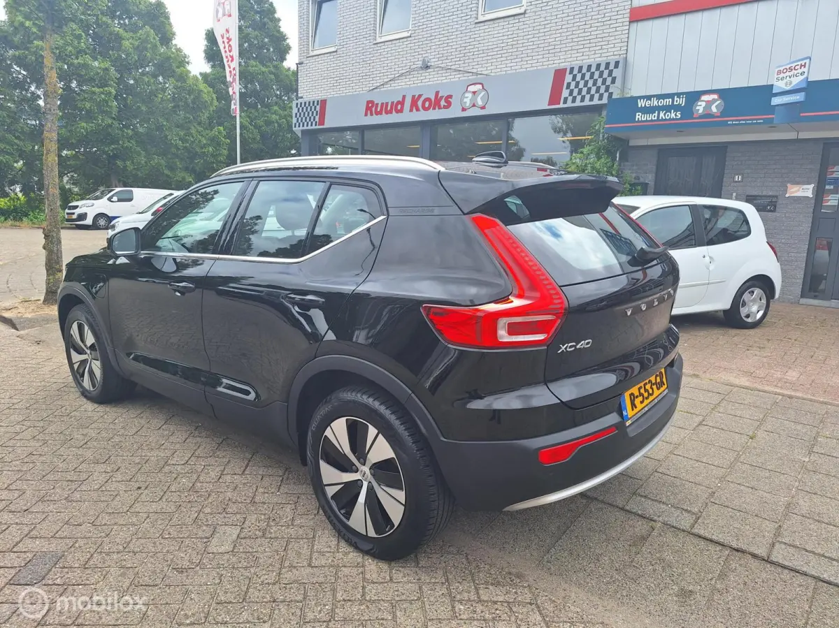 1.5 T4 PLUG-IN HYBRID ESSENTIAL BRIGHT • TREKHAAK •