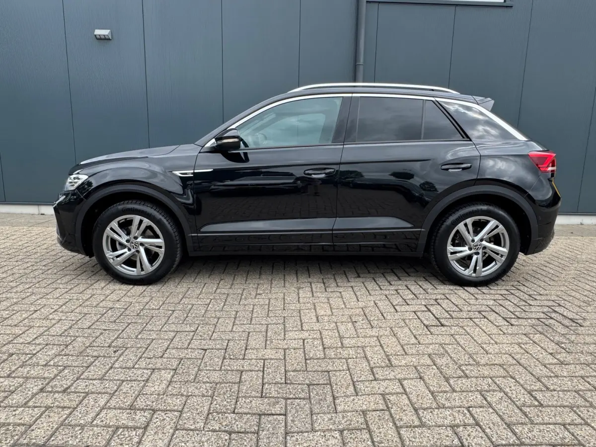 1.5 TSI * R-Line * Trekhaak * Camera achterzijde * Visueel Cockpit *