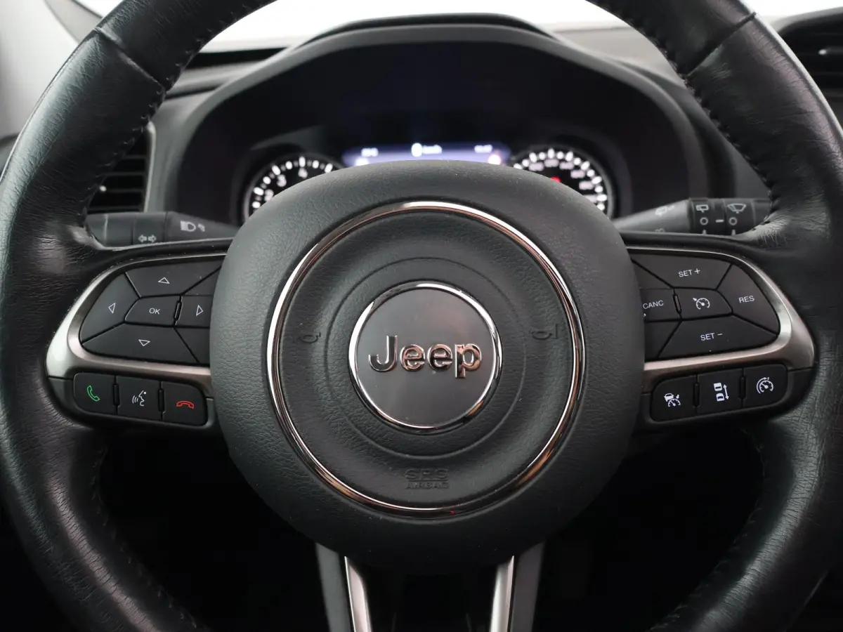 1.0T LIMITED + PANORAMA | TREKHAAK | LEDER | ADAPTIVE CRUISE | STOEL/STUURVERW. | LED