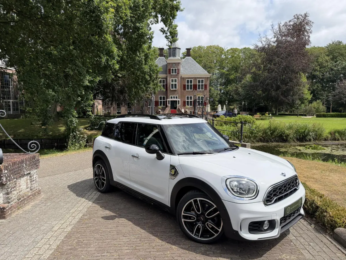 1.5 Cooper ALL4 Chili | Pano | Camera | JCW Velgen | Leder |