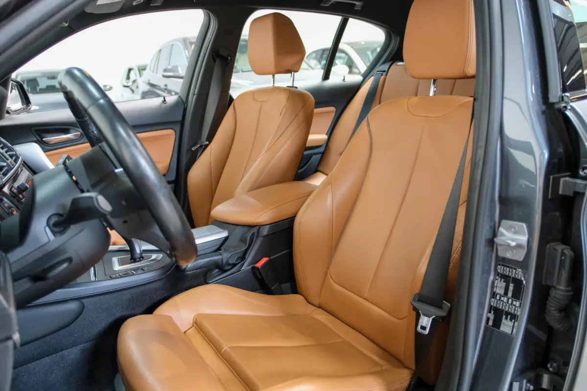 118i Edition M Sport Shadow | Leder |2e eigenaar