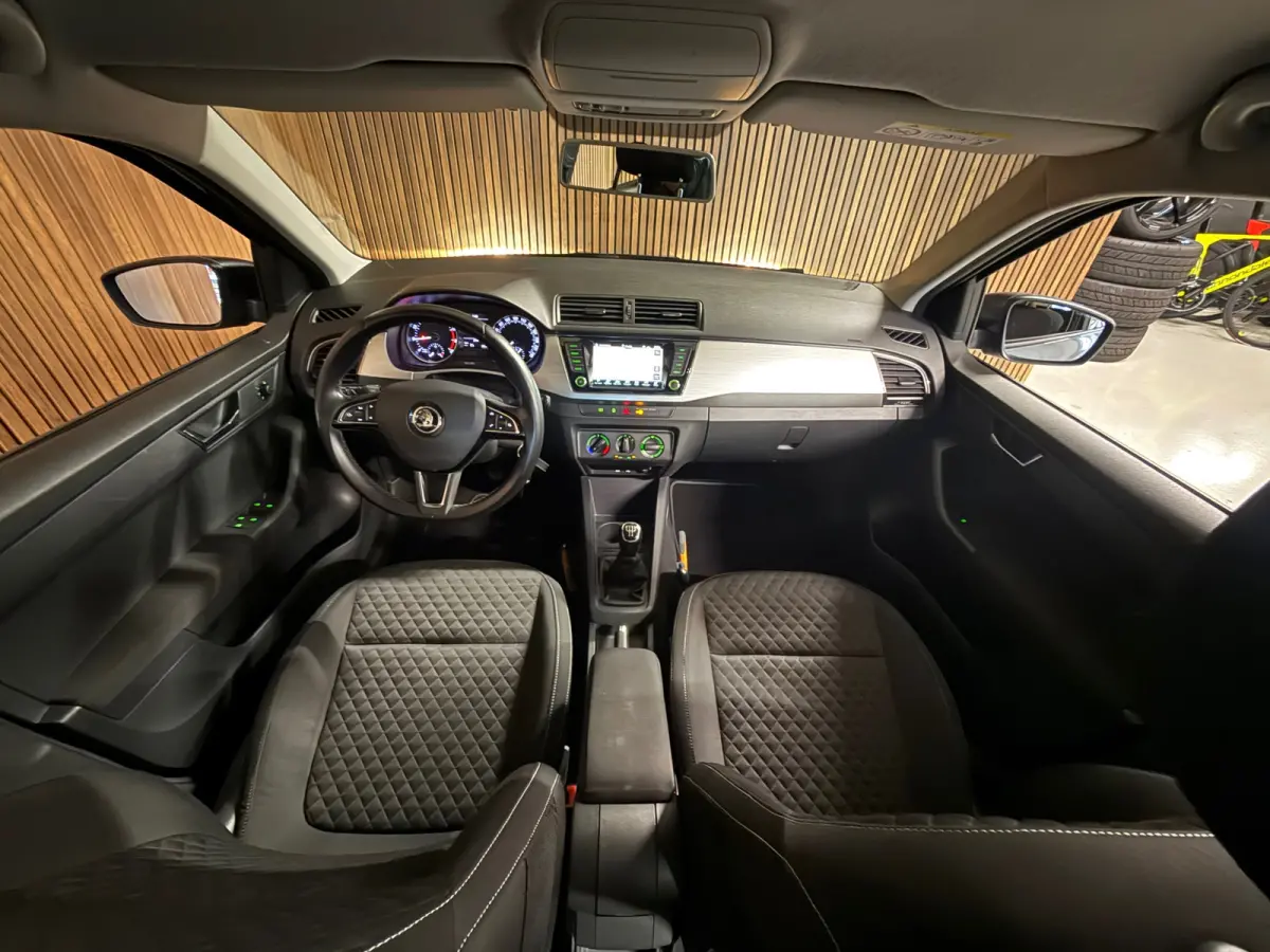 1.0 TSI Drive - Navi - PDC - Cruisecontrol