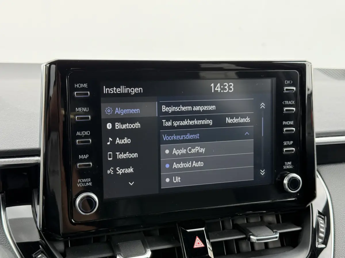 2.0 Hybrid Team D | Trekhaak | ACC | CarPlay | Camera | Keyless | 17 inch
