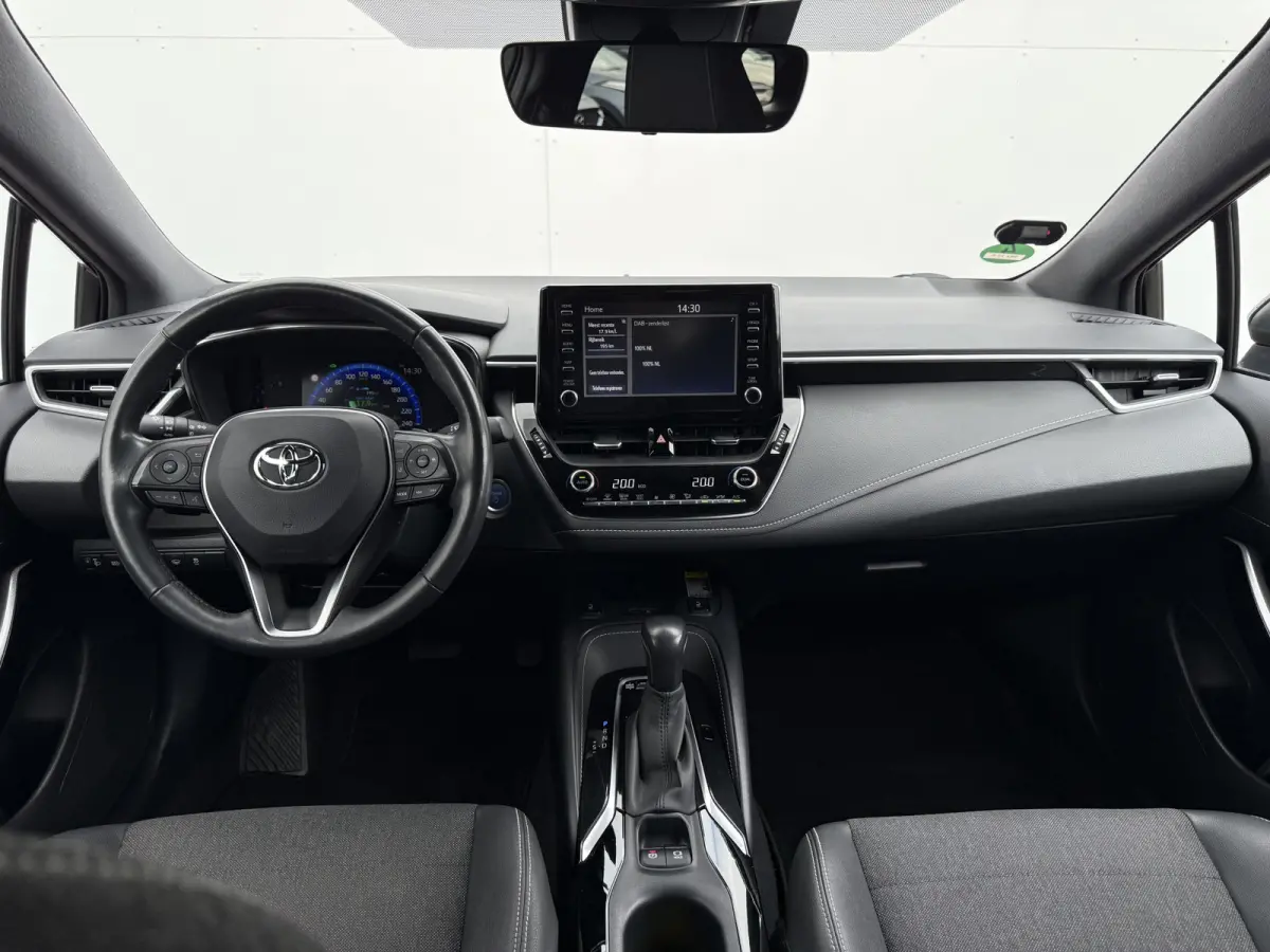 2.0 Hybrid Team D | Trekhaak | ACC | CarPlay | Camera | Keyless | 17 inch