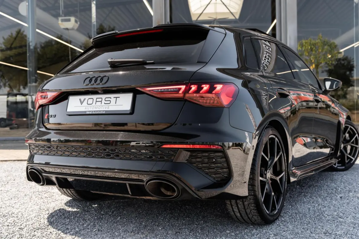 RS 3 2.5 TFSI RS 3 quattro