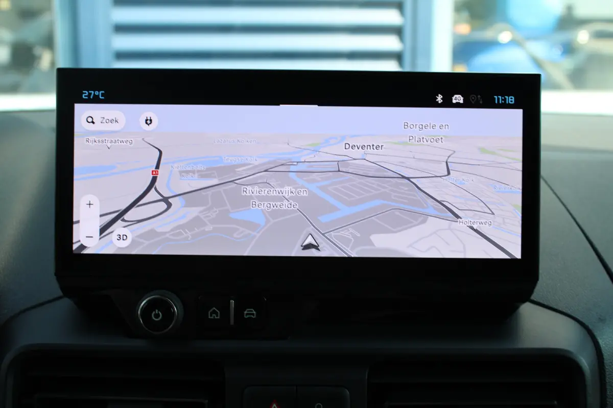 50 kWh | 8 JAAR GARANTIE | VOORSTOELEN VERWARMD | CAMERA | DIGITALE BINNEN SPIEGEL | BETIMMERING | NAVI | DRAADLOOS CARPLAY |