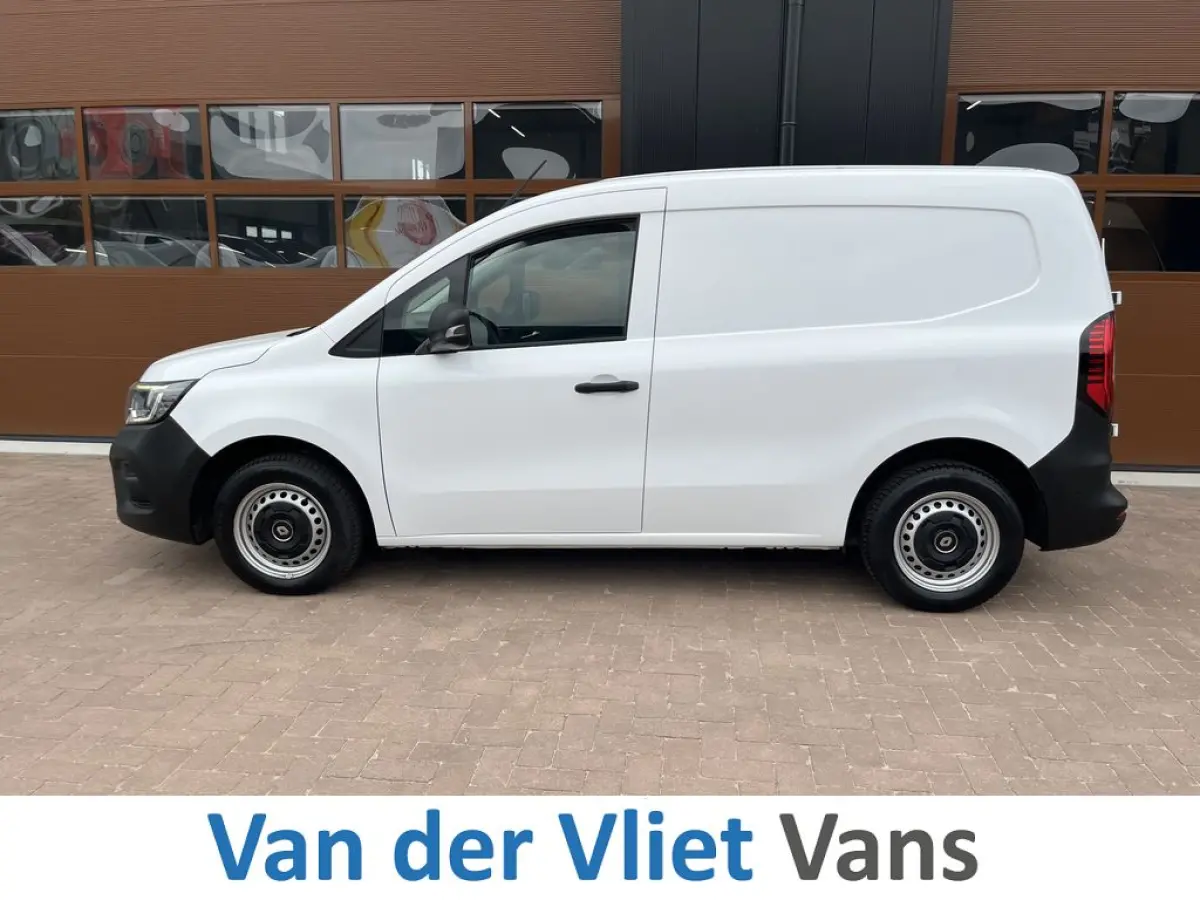 1.5 Blue dCi 95pk E6 Comfort 3p Lease €276 p/m Airco, Navi, apple carplay/android, Camera, PDC, Cruise controle, onderhoudshistorie aanwezig