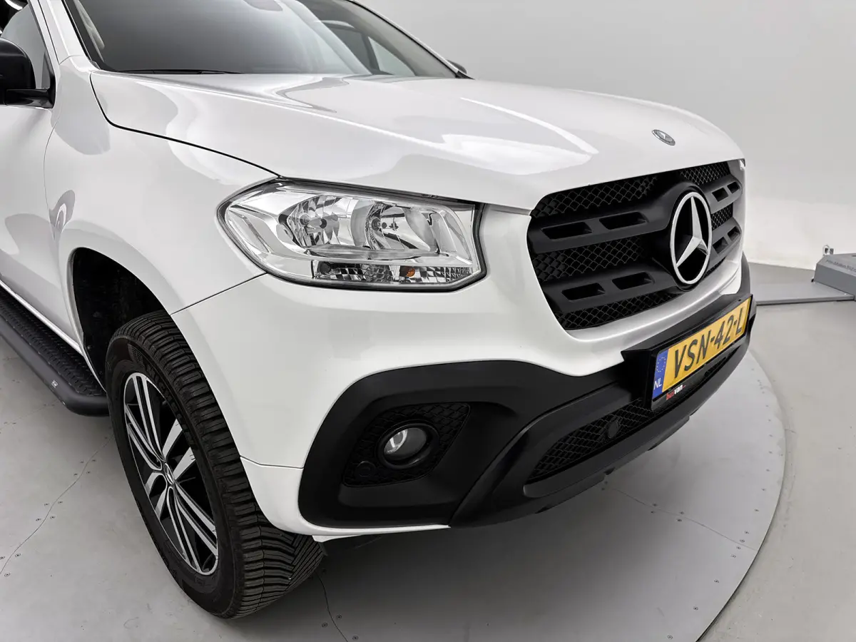 220 d 4-MATIC Pure Roll-cover 3.5t trekhaak Camera Stoelverwarming