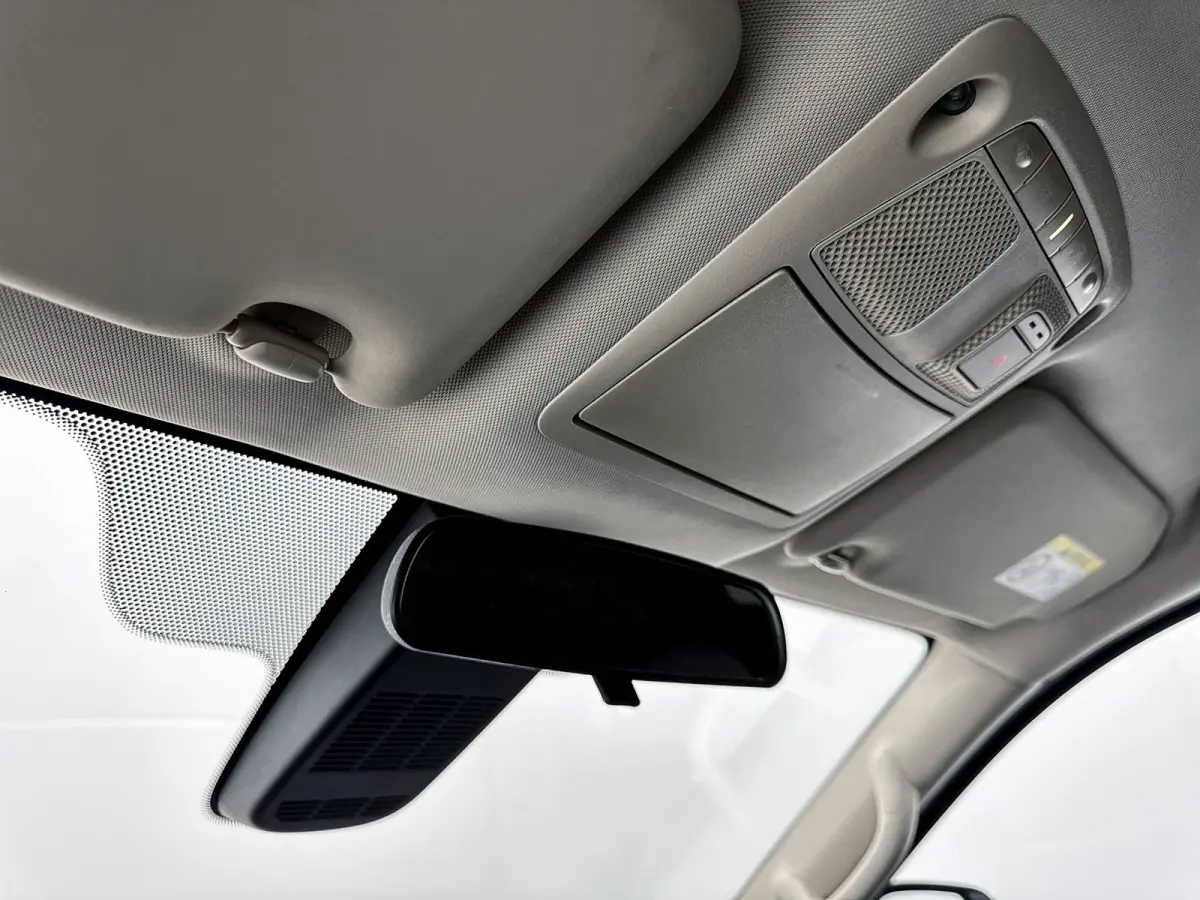 220 d 4-MATIC Pure Roll-cover 3.5t trekhaak Camera Stoelverwarming