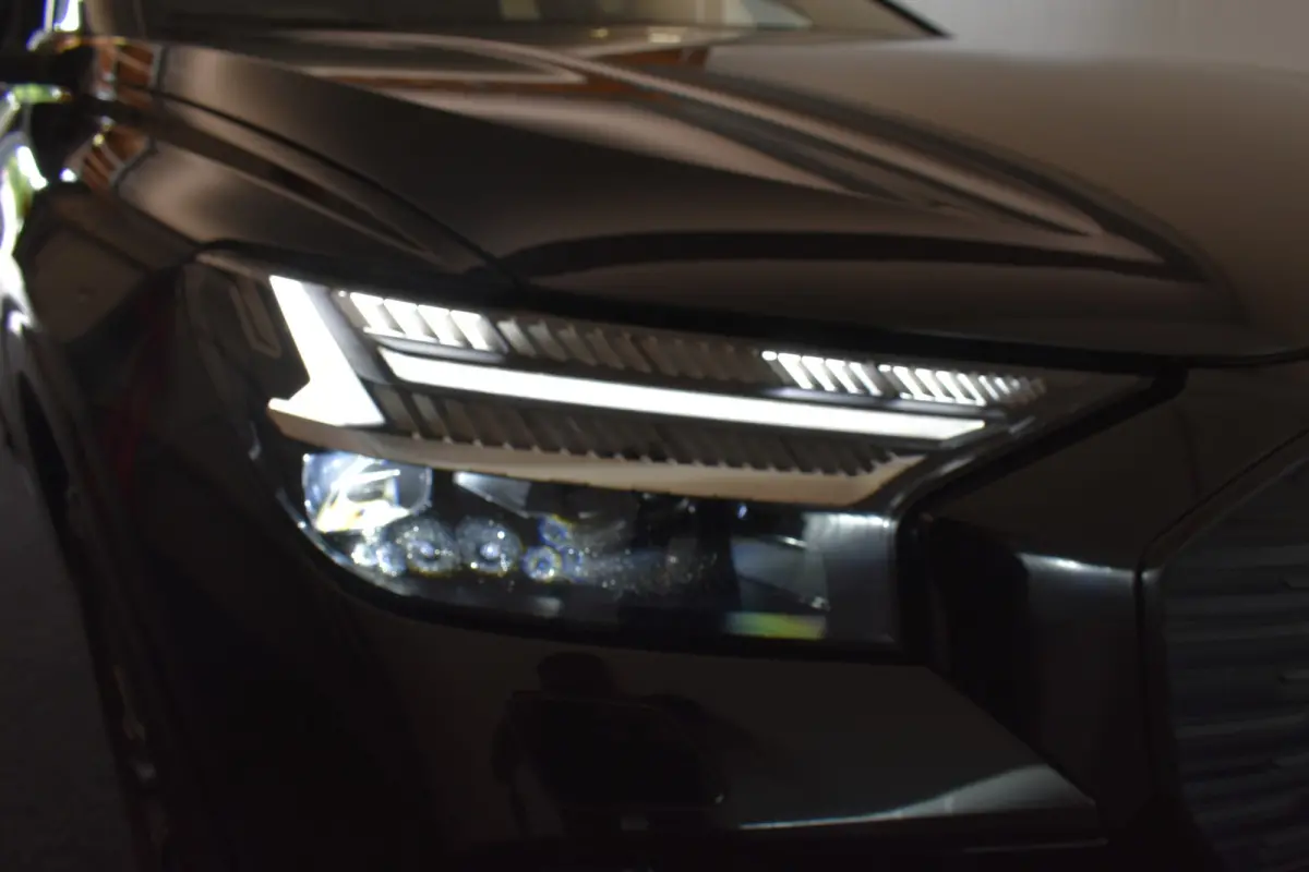 55 kWh Advanced Black edition El a-Klep 20" Virtual